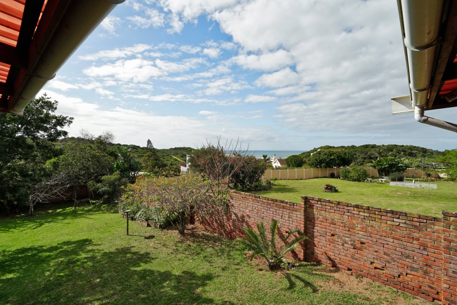 4 Bedroom Property for Sale in Kaysers Beach Eastern Cape